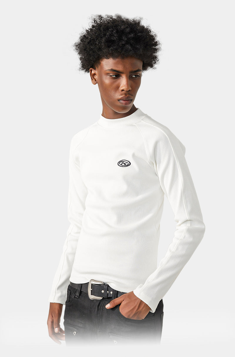 FW22 Essential Cropped Long-Sleeve